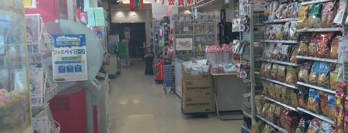 ファミリーマート 西仙北SA店 is one of Shinさんのお気に入りスポット.