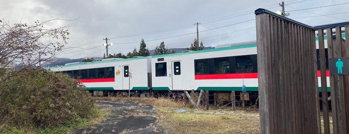 Kawatabi-Onsen Station is one of JR 미나미토호쿠지방역 (JR 南東北地方の駅).