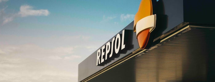 E.S. Repsol Móstoles Dcho. is one of Madrid.
