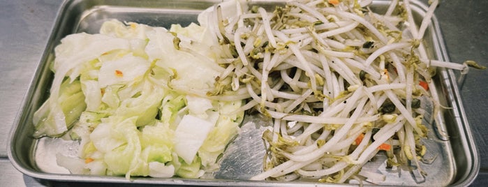 大埔鐵板燒 is one of 松山車站附近日常飲食.