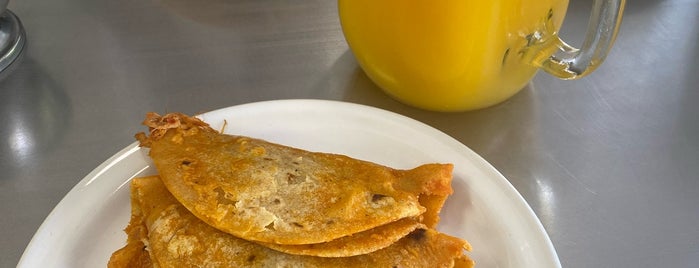 Tacos La Capilla is one of Querétaro Meals.