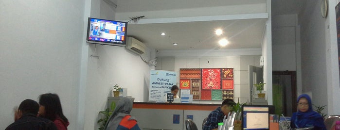 Bank BRI KCP Tamalate is one of Guide to Panakkukang's best spots.