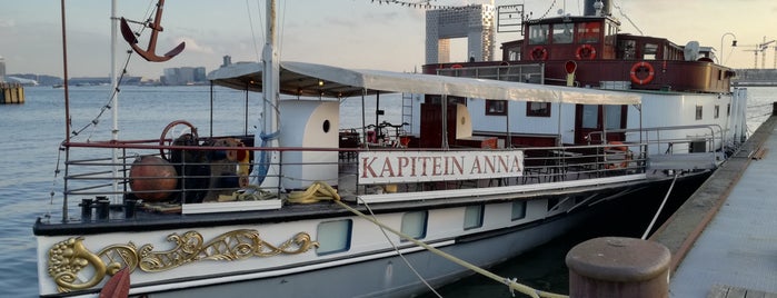 Kapitein Anna (voorheen Kapitein Kok) is one of NDSM Amsterdam-Noord ❌❌❌.