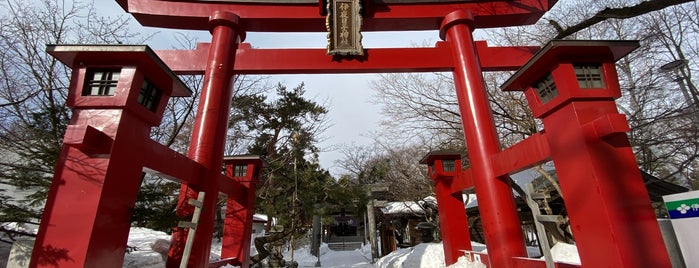 伊夜日子神社 is one of 寺社.