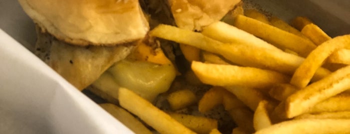 Cubbada Burger is one of Begum : понравившиеся места.