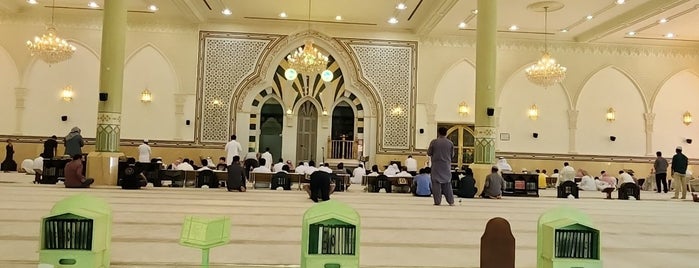 Oydah Mosque is one of Riyadh Where To Go.