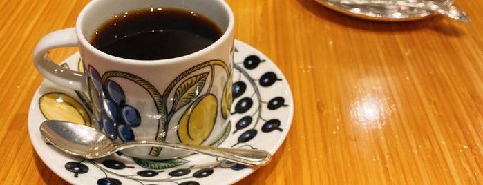 COFFEE MIKI 玉川店 is one of สถานที่ที่ Shinichi ถูกใจ.