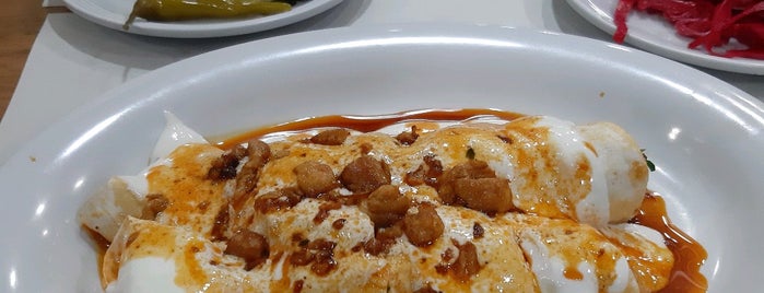 Ciğerci Bahattin Silifke is one of Locais curtidos por Şule.