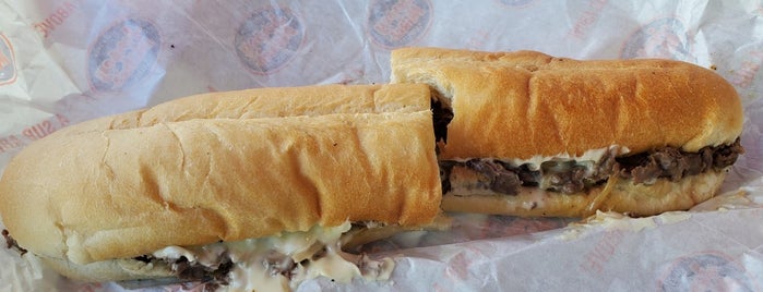 Jersey Mike's Subs is one of Locais curtidos por Josh.