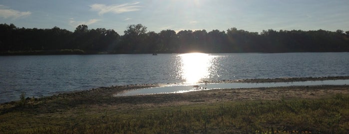 Copper Creek Lake is one of Lugares favoritos de Miss.