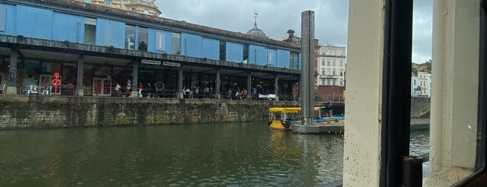 Under The Stars is one of Bristol pubs.