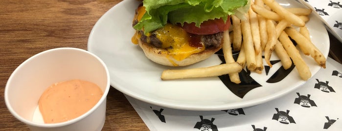 Shogun Burger is one of 気になる飯屋・1つ目.