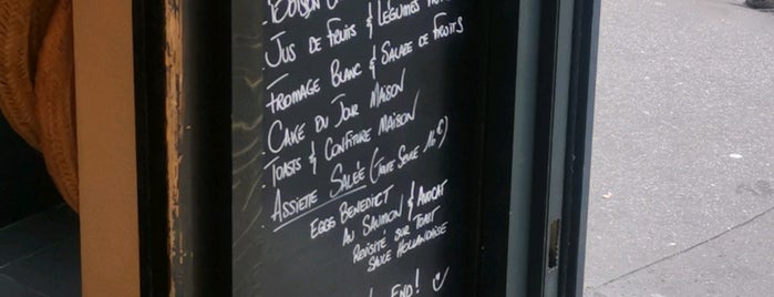 Le Bonobo Café is one of Paris.