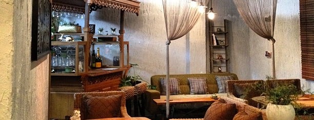 prangipani フランジパニ is one of Cafe.