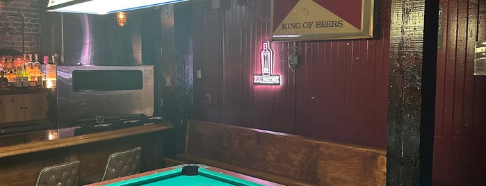 Best Pubs, Bars, & Breweries in Savannah
