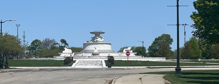 James Scott Memorial Fountain is one of Michigan.