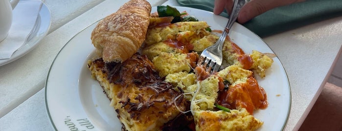 Croissants Bistro & Bakery is one of The 15 Best Places for Grits in Myrtle Beach.