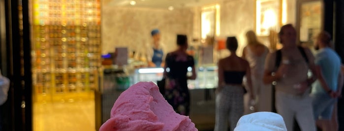 Venchi - Il Gelato is one of Icoさんのお気に入りスポット.