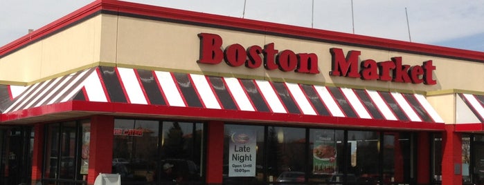 Boston Market is one of Locais curtidos por Momo.