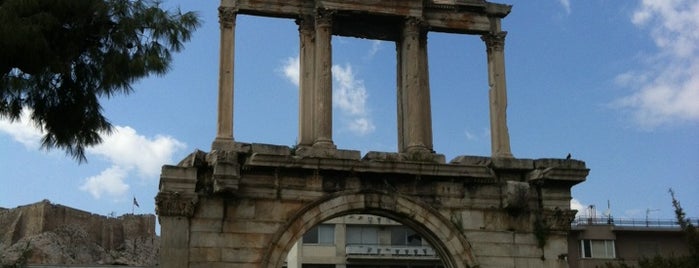 Hadrian's Arch is one of Quiero Ir.