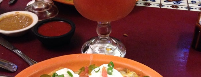 La Hacienda Mexican Restaurant is one of Posti che sono piaciuti a Evie.