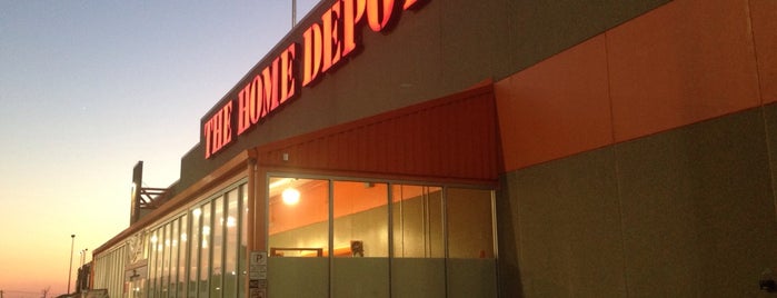 The Home Depot is one of Sabarish 님이 좋아한 장소.