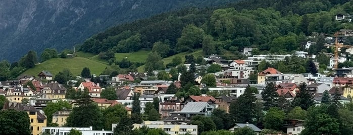 Stadtturm is one of AT-Innsbruck.