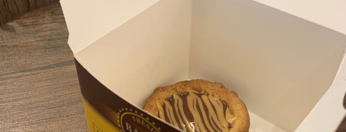 Nestle toll house is one of Jeddah cafe.