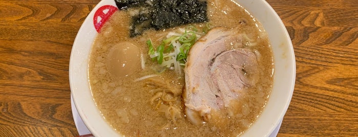 完熟らーめん本丸 二本松店 is one of The 麺.