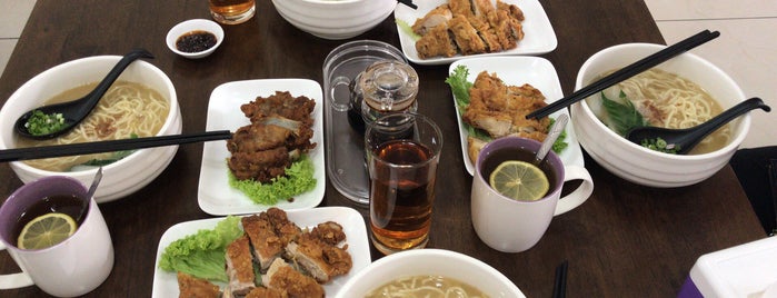 Love Birds Restaurant (小俩口) is one of Ho Jiak.