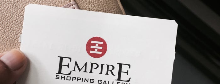Empire Shopping Gallery is one of Lugares favoritos de David.