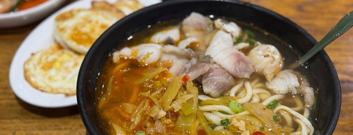 QQ Noodle is one of Bay Area Noms.