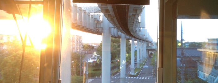 Monorail Chiba Station is one of 鉄道駅(私鉄).