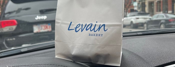 Levain Bakery is one of Boston 🇺🇸.