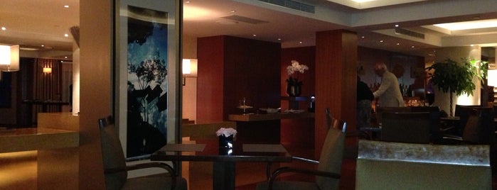 The Peninsula Club Lounge is one of China.