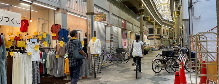 粉浜商店街 is one of 大阪.