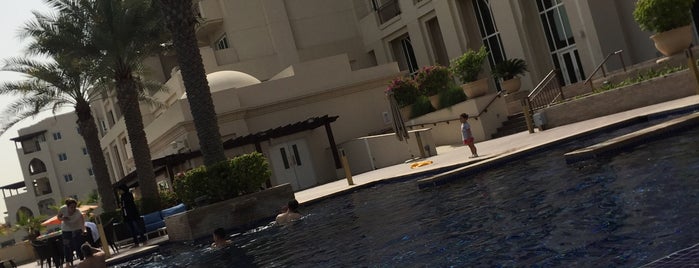 Pool at Eastern Mangroves Hotel & Spa is one of Orte, die Maisoon gefallen.