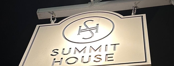 Summit House is one of Suburbia.