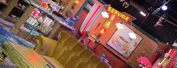 Central Perk Cafe is one of LA.