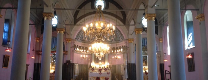Balat Surp Hreşdagabet Ermeni Kilisesi is one of By B'ın Kaydettiği Mekanlar.
