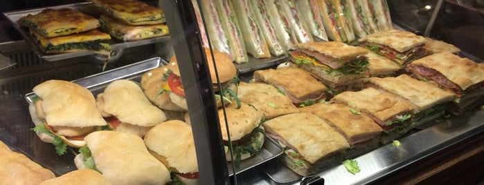 Panino Ricco is one of Roma amore.