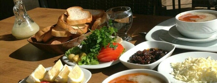 Şefin Yeri Restaurant is one of Özcan Emlak İnş 👍 님이 좋아한 장소.