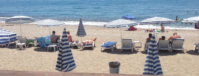 Beach Nr:6 is one of Lieux qui ont plu à Özcan Emlak İnş 👍.