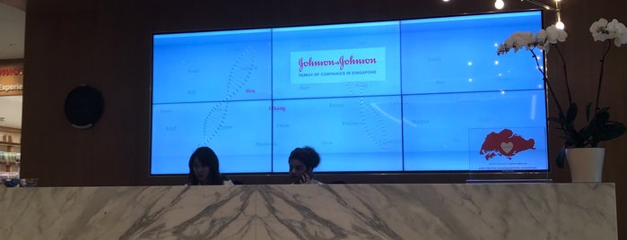 Johnson & Johnson @ The Ascent is one of Darrenさんのお気に入りスポット.