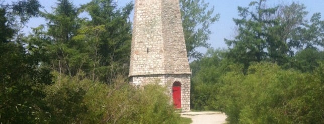 Gibraltar Point Lighthouse is one of Lieux qui ont plu à Carl.