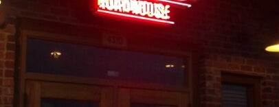 Texas Roadhouse is one of Aaronさんのお気に入りスポット.