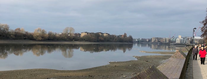 River Path is one of Priya : понравившиеся места.