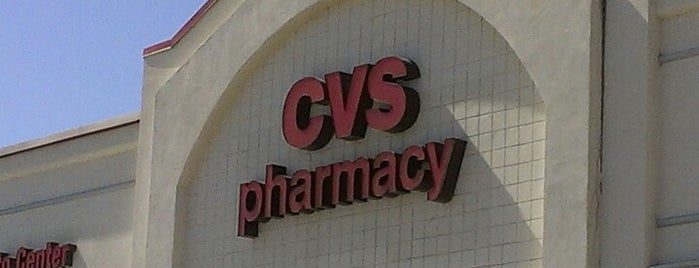 CVS pharmacy is one of Locais curtidos por Lizzie.