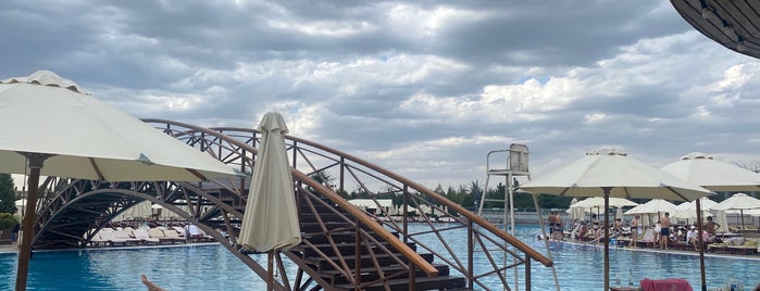 Park-Resort "Восемь озёр" is one of Almaty.