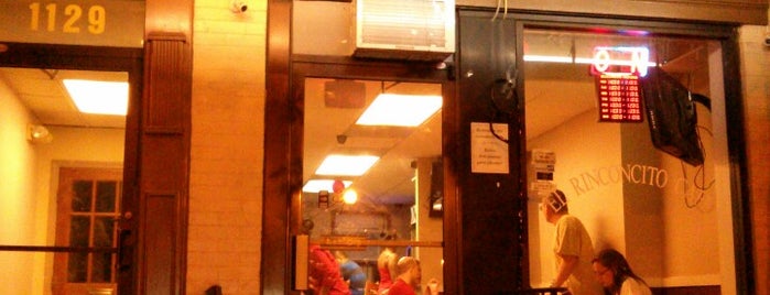 El Rinconcito Cafe is one of สถานที่ที่บันทึกไว้ของ Linda.